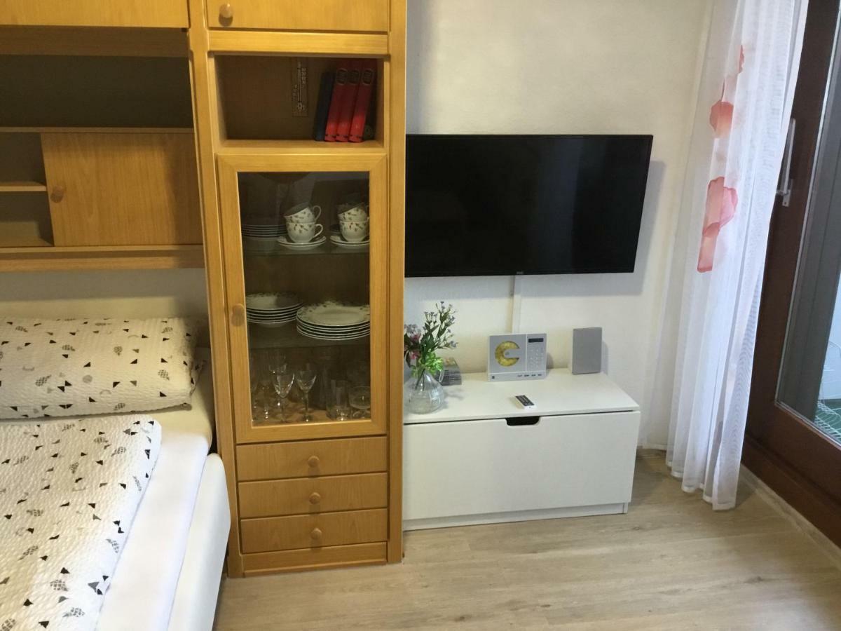 Gemuetliche 1Z Fewo In Schoenwald Mit Balkon, Schwimmbad, Sauna, Fitness Luaran gambar