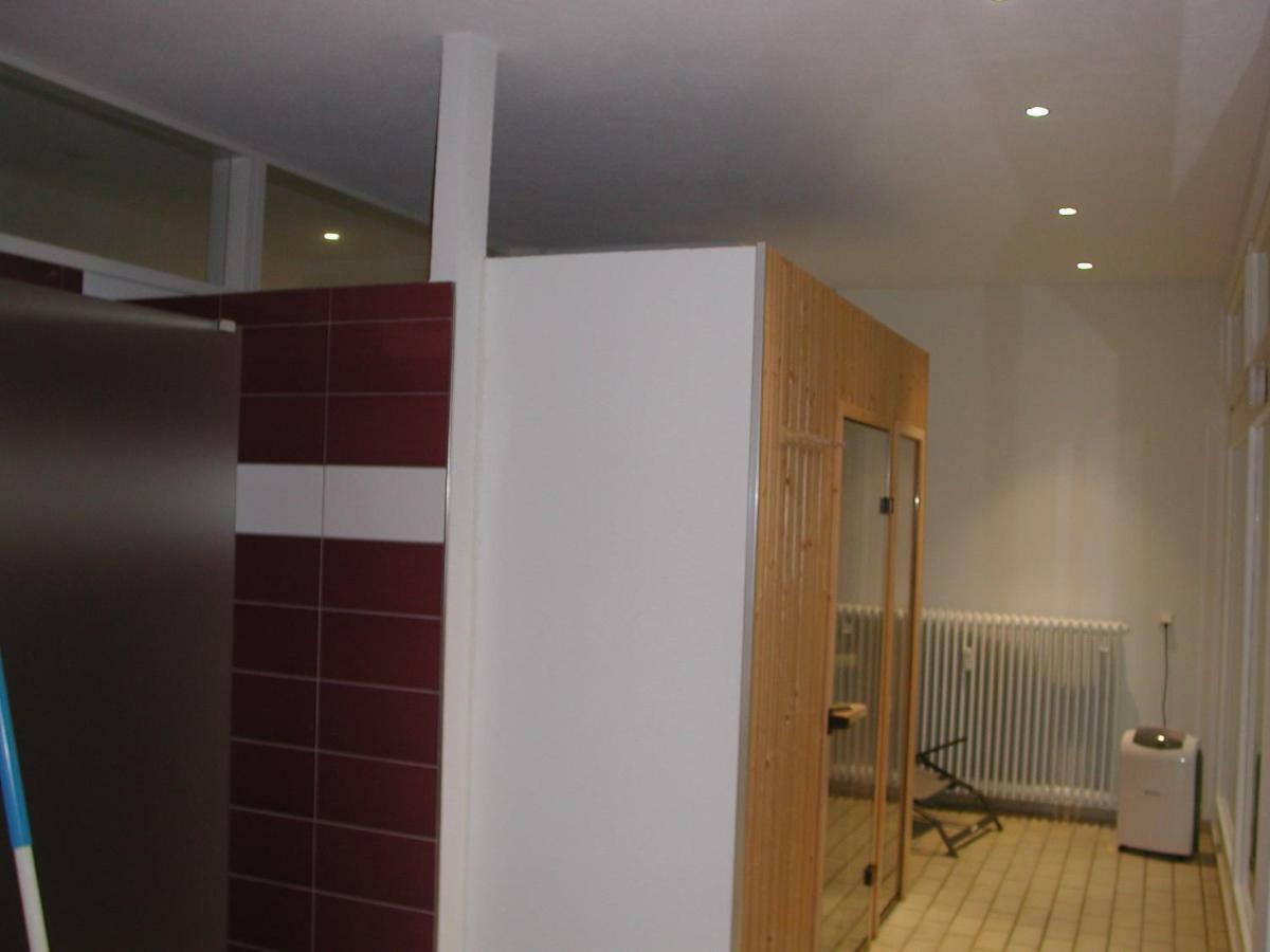 Gemuetliche 1Z Fewo In Schoenwald Mit Balkon, Schwimmbad, Sauna, Fitness Luaran gambar